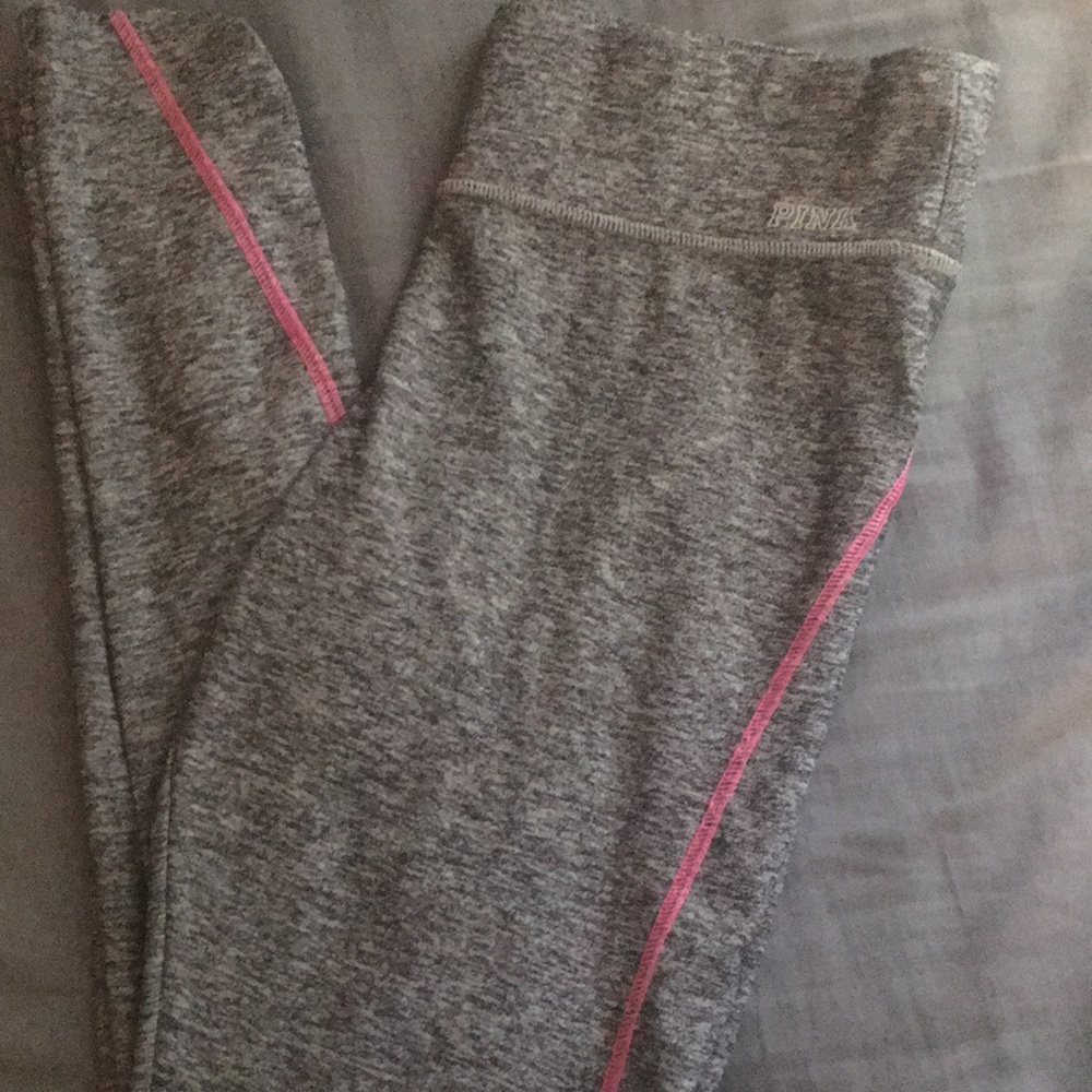PINK yoga leggings